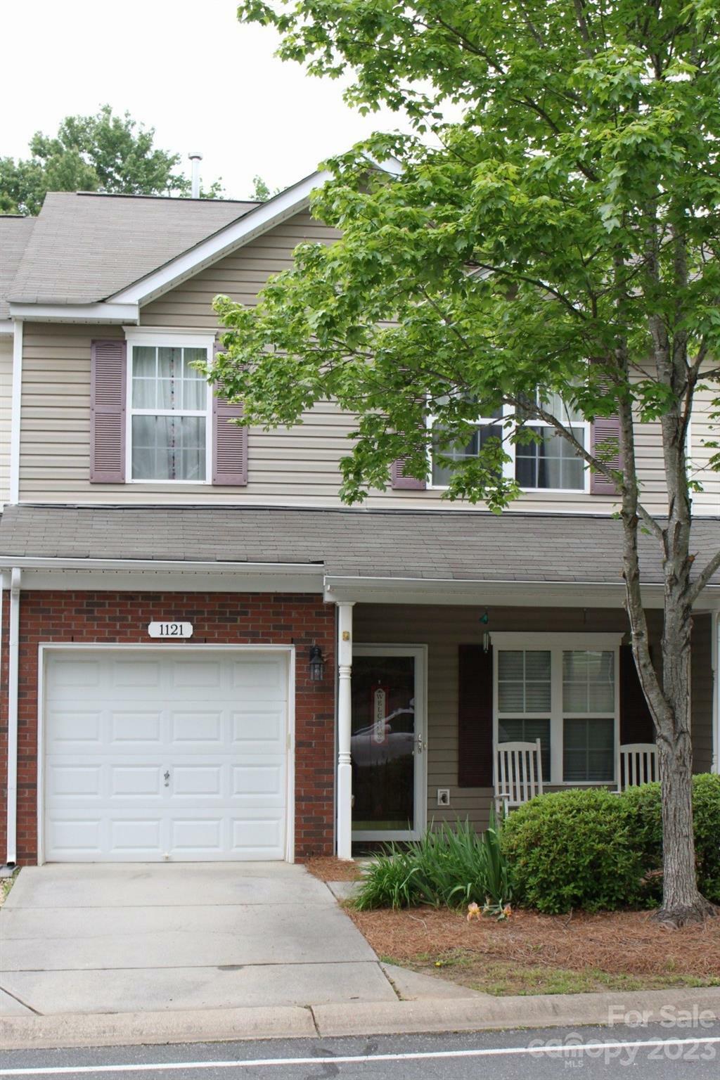 Property Photo:  1121 Geyser Court  SC 29715 