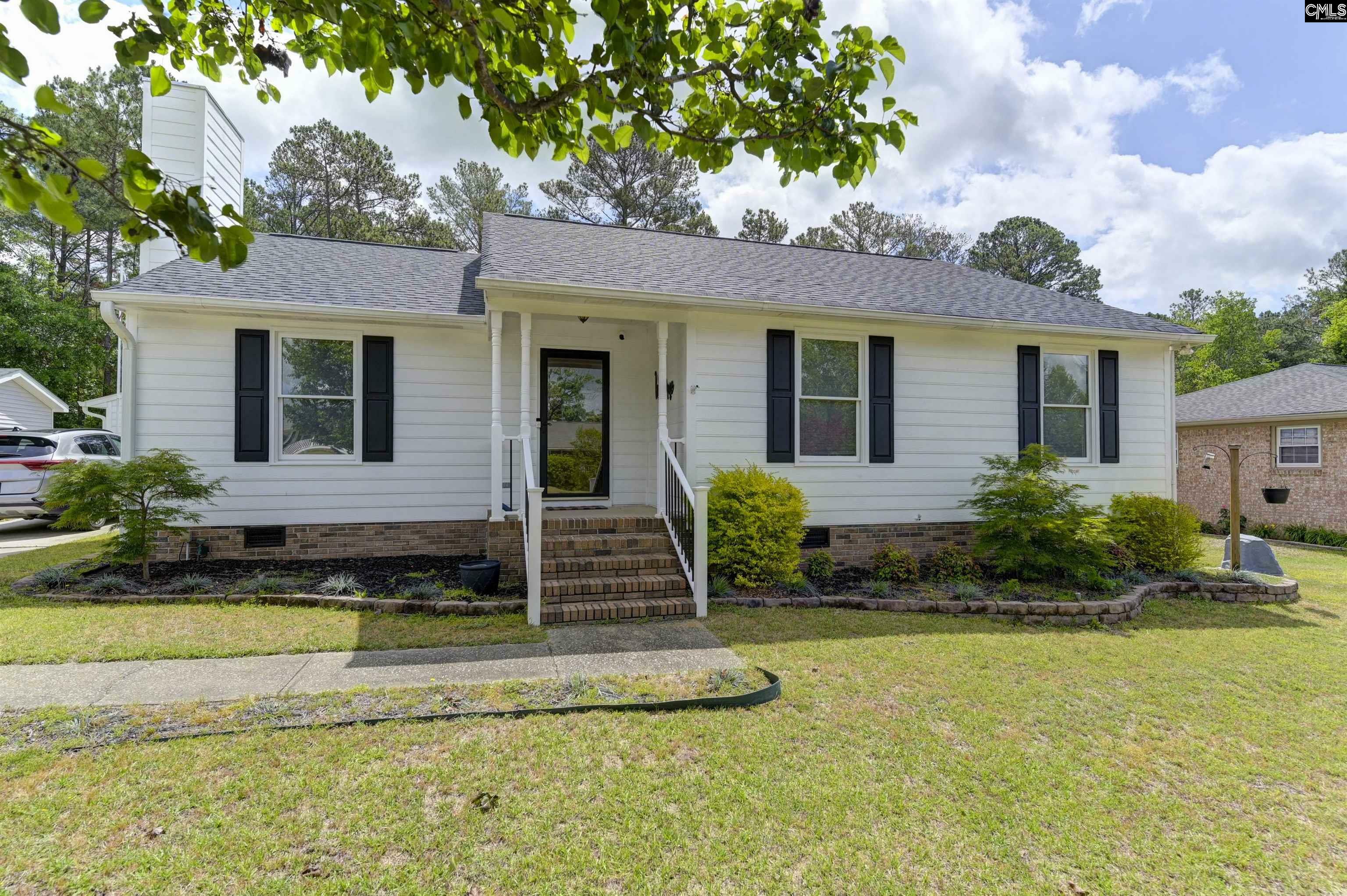 Property Photo:  1522 Coolbreeze Drive  SC 29172 