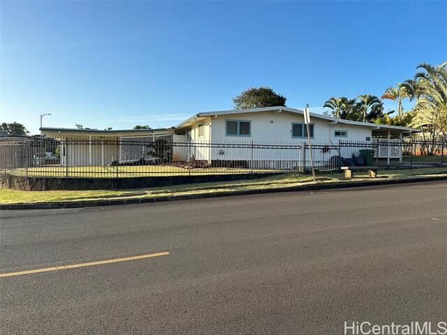 Property Photo:  202 Kaliponi Street  HI 96786 