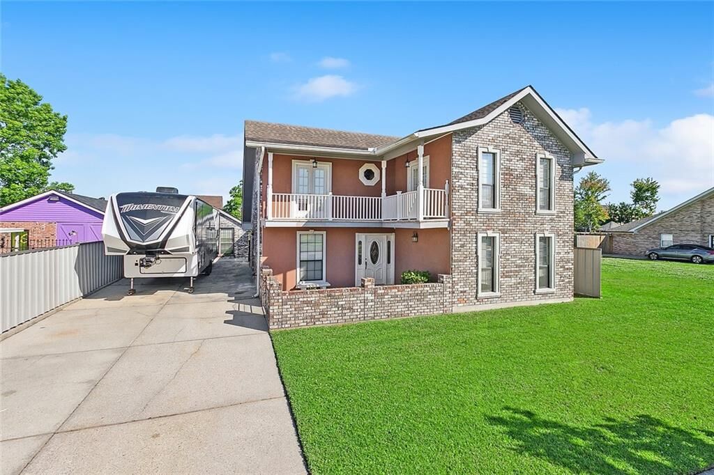 Property Photo:  2916 Moss Lane  LA 70092 
