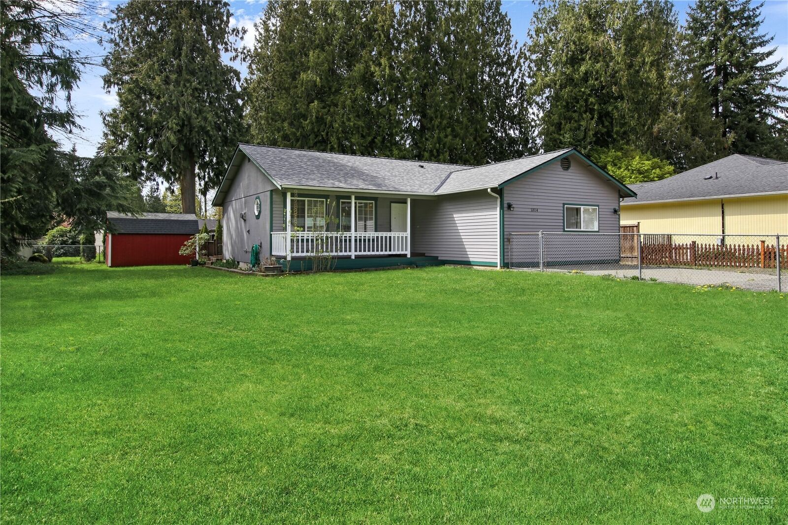 Property Photo: 11814 180th Avenue NE WA 98223