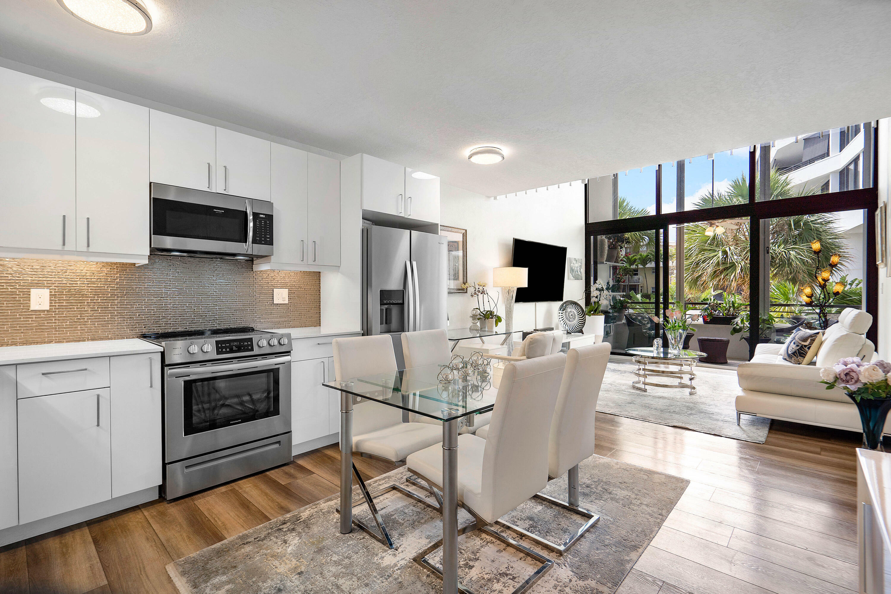 Property Photo:  3589 S Ocean Boulevard 31  FL 33480 