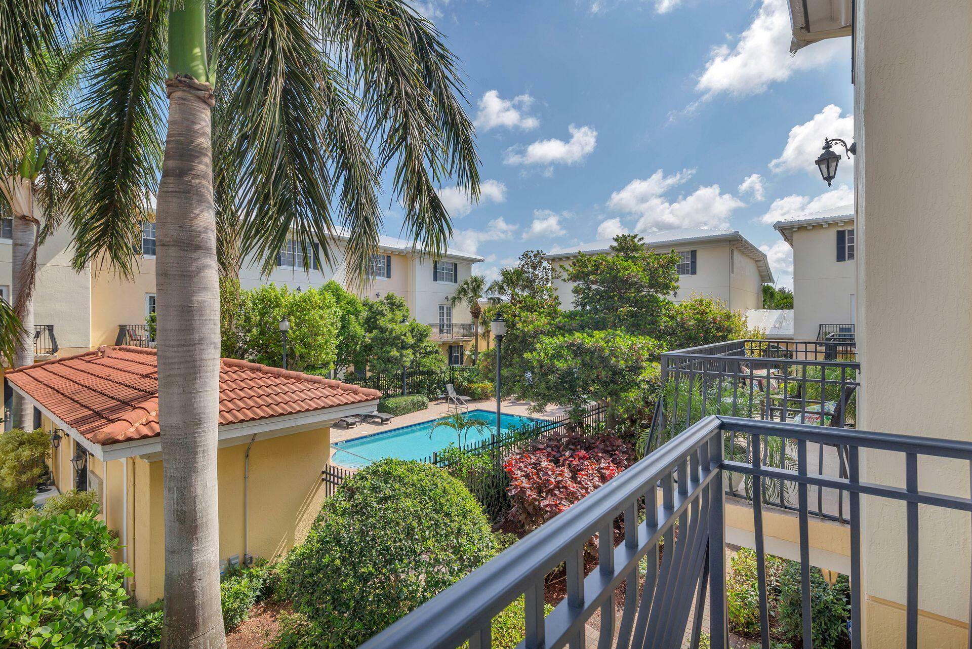 Property Photo:  2502 N Dixie Highway #43  FL 33460 