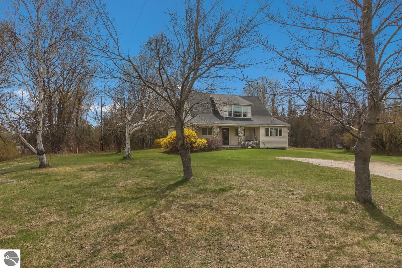 11870 Lee Mann Road  Northport MI 49670 photo