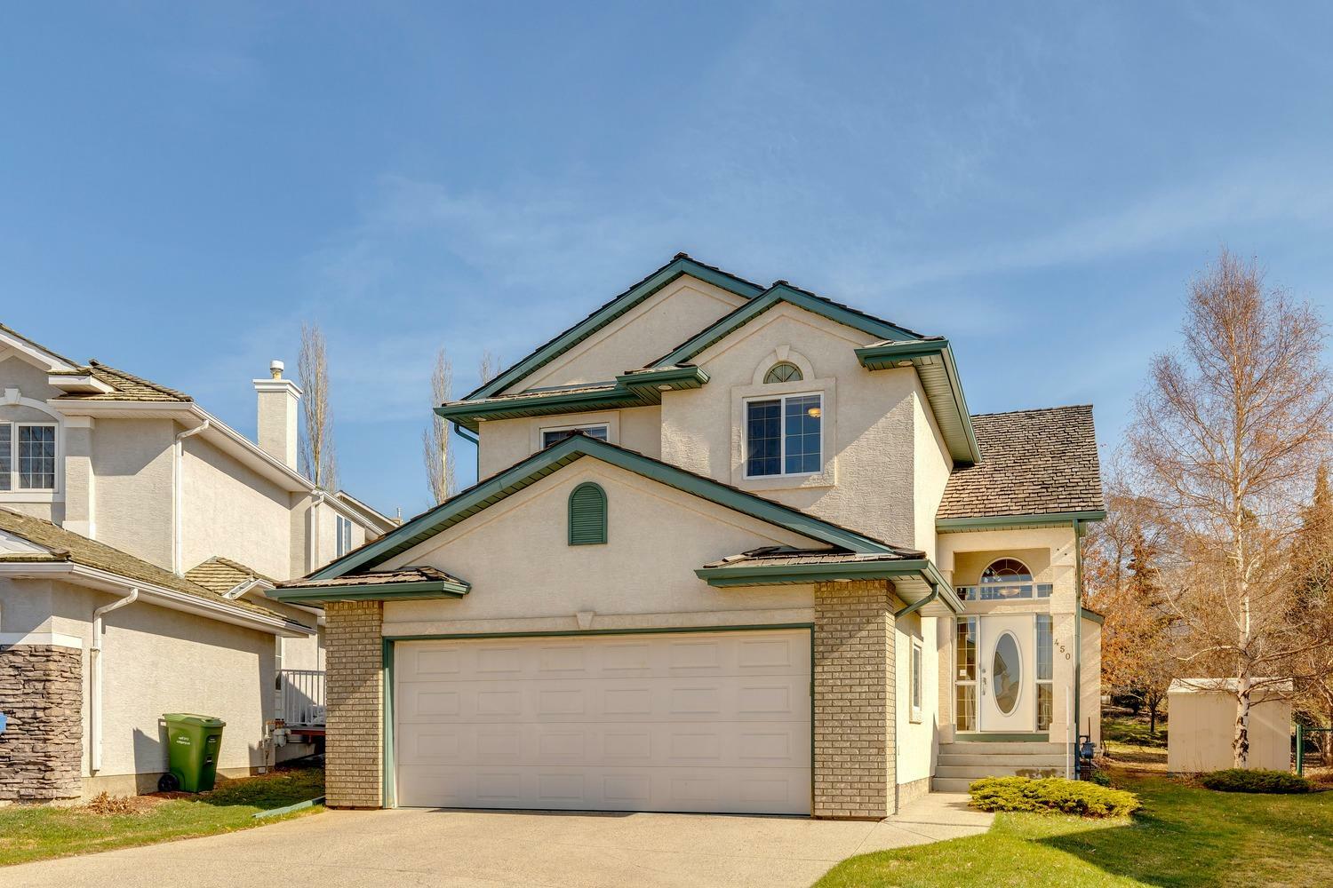 Property Photo: 450 Sienna Heights Hill SW AB T3H 3T3