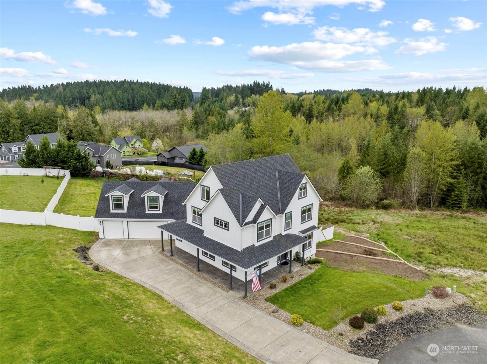 Property Photo:  55 Empire Drive  WA 98645 