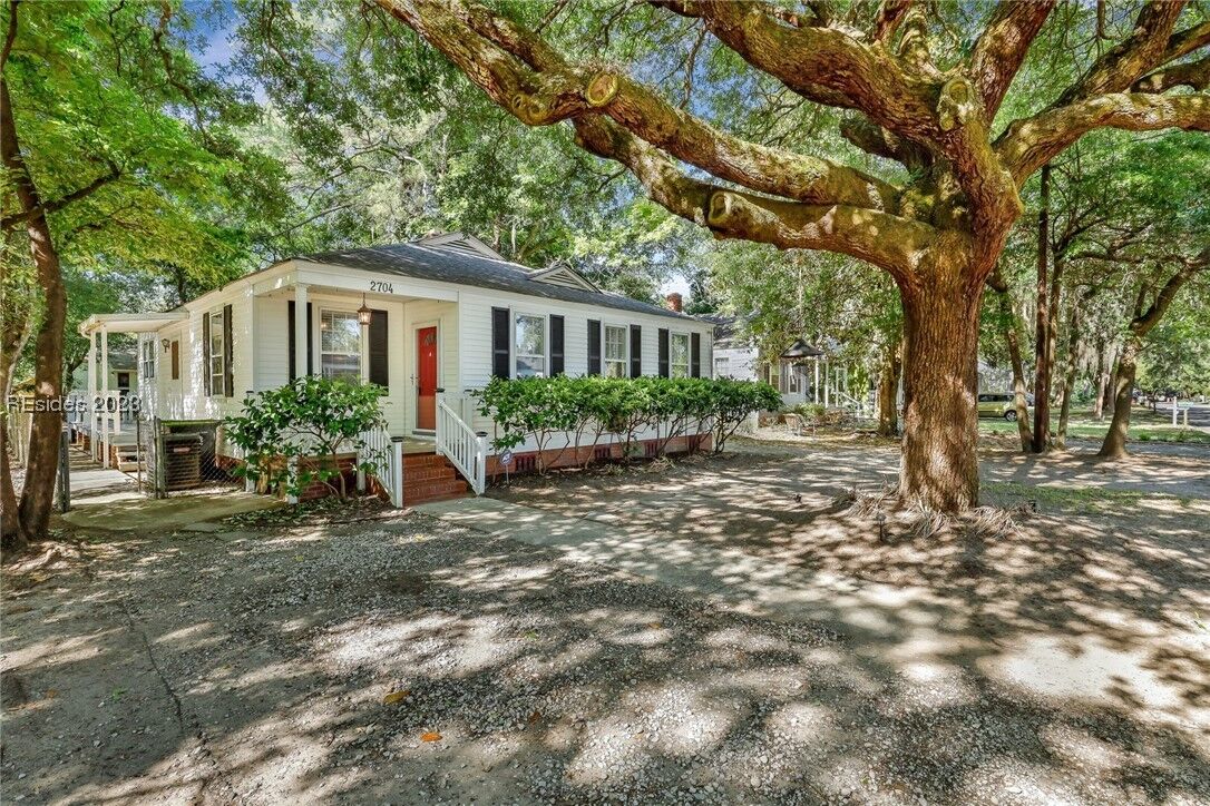 Property Photo:  2704 Oaklawn Street  SC 29902 