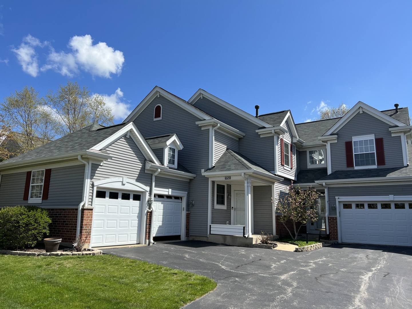 Property Photo: 1752 Pontarelli Court IL 60504