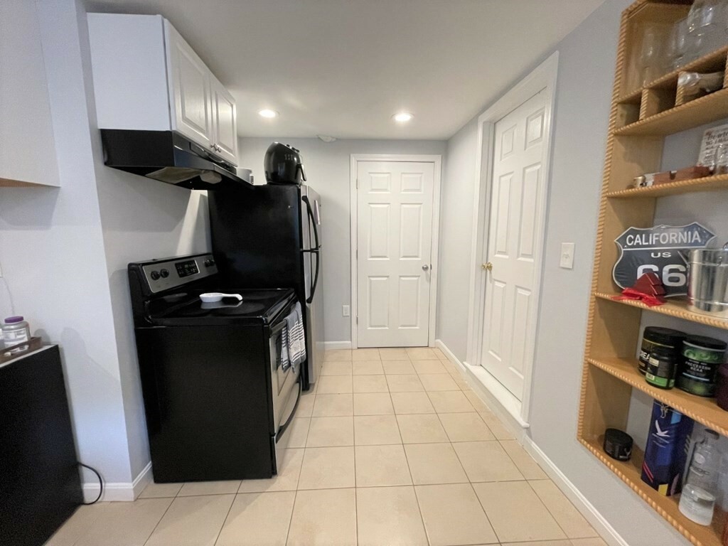 Property Photo: 998 Main Street 1 MA 01880