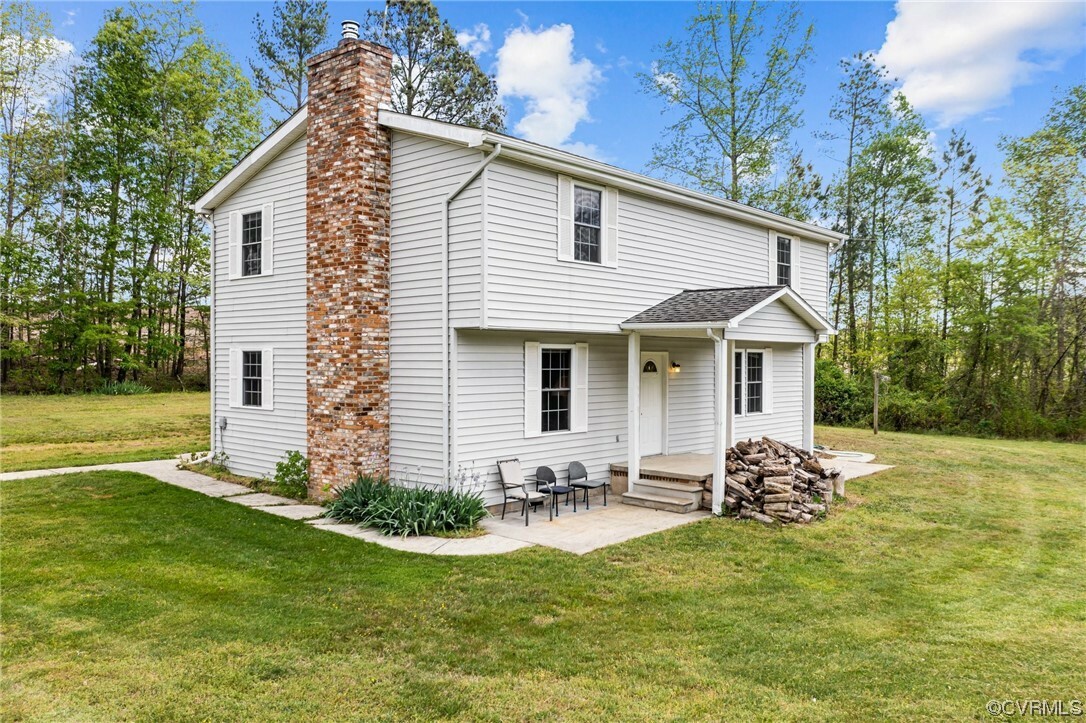 Property Photo:  10531 Woodford Road  VA 22580 