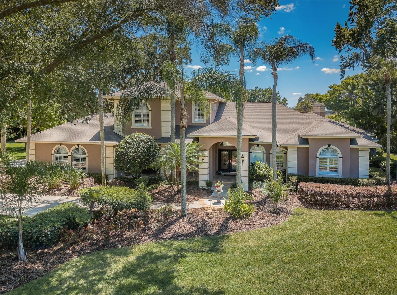 Property Photo: 17827 Willow Lake Drive FL 33556