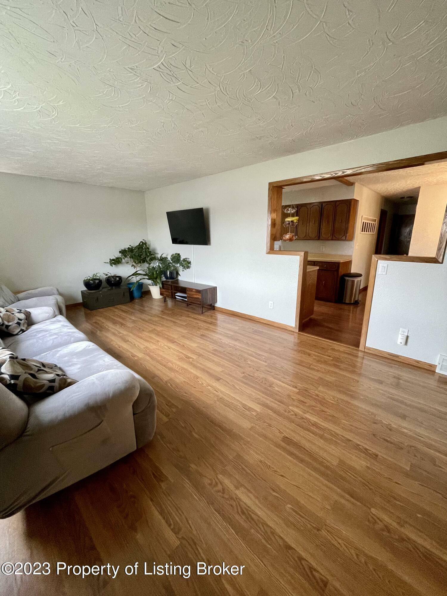 Property Photo: 973 7th Street E ND 58601