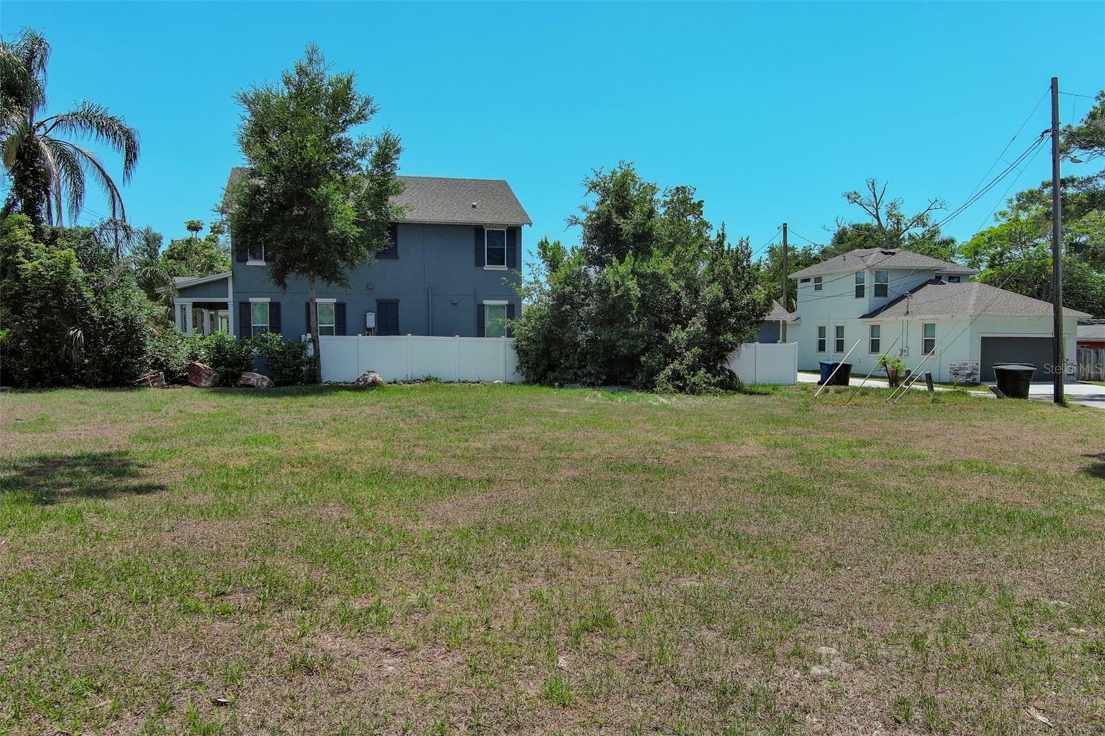 Property Photo: 4900 5th Avenue N FL 33710
