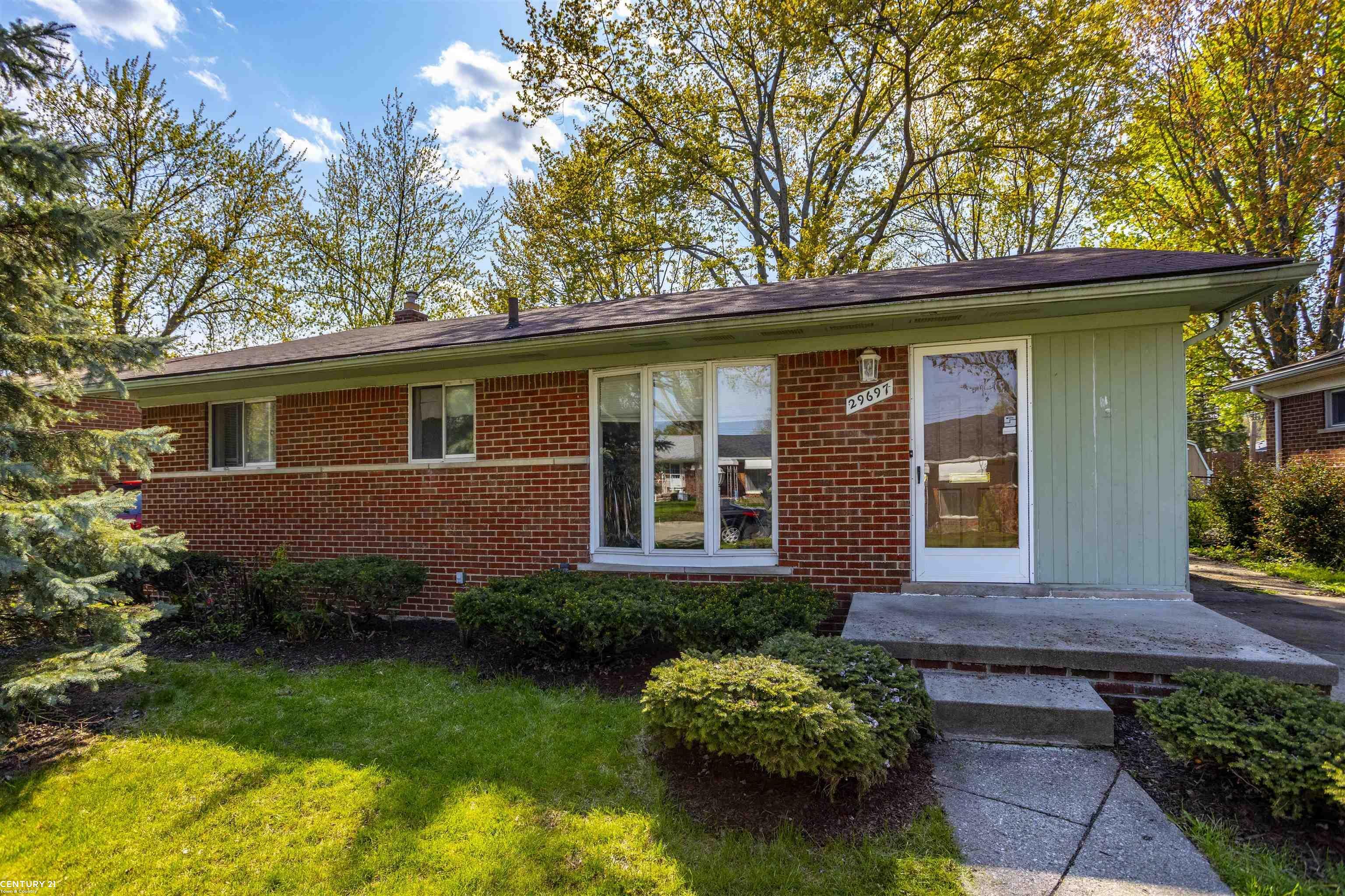 Property Photo: 29697 Spoon MI 48071