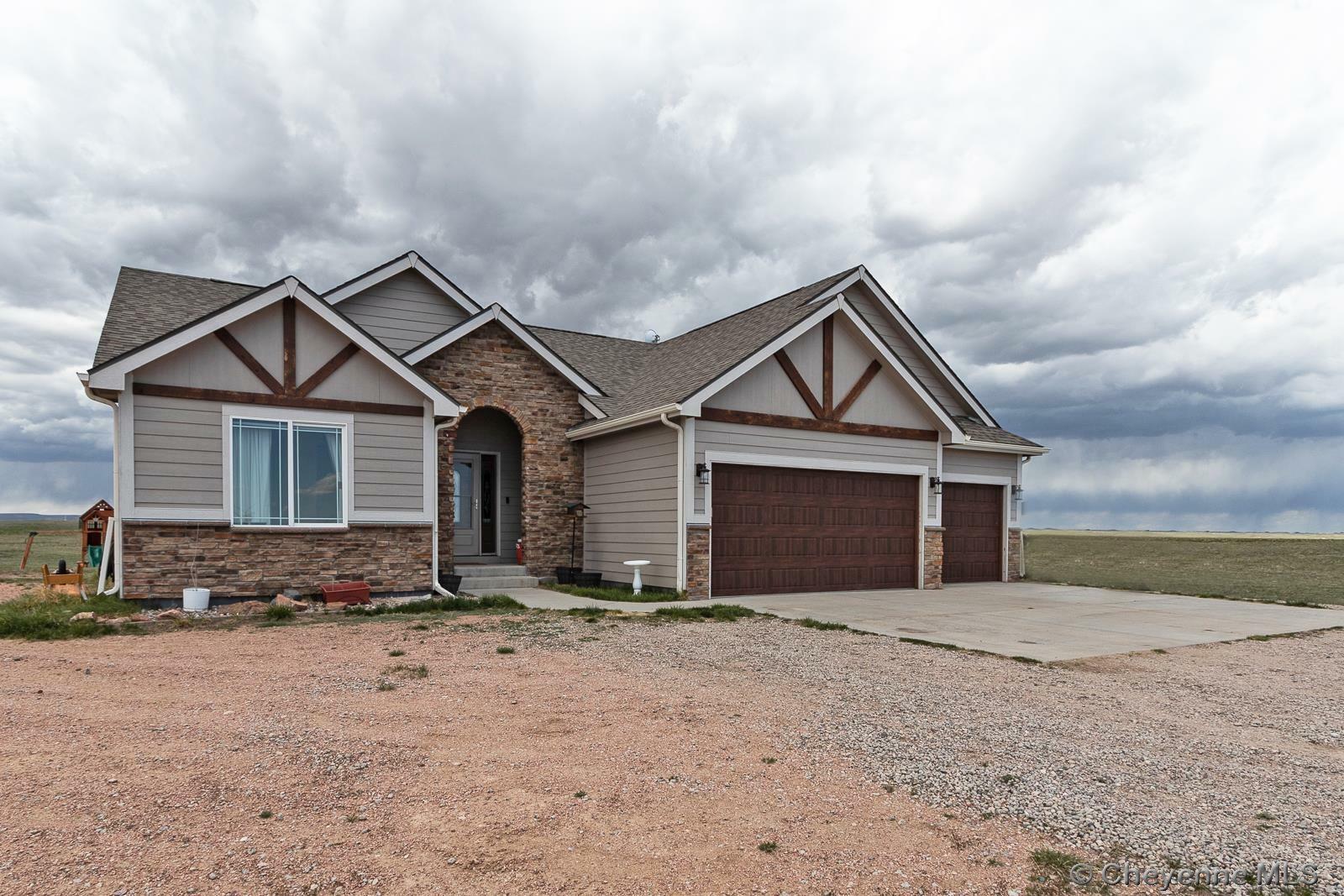 Property Photo:  1078 Shaver Rd  WY 82009 