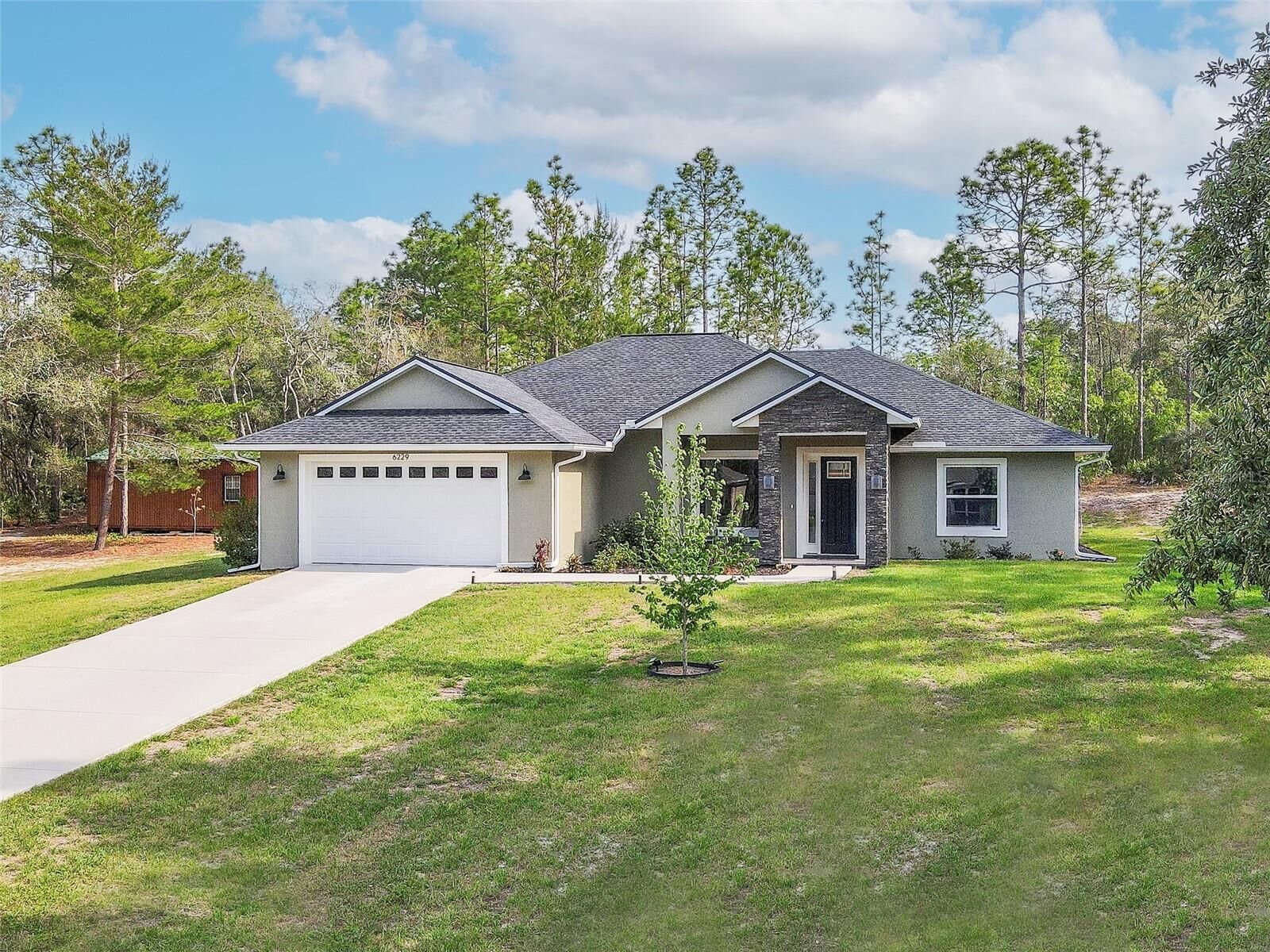 Property Photo:  6229 W El Dorado Ln  FL 34465 