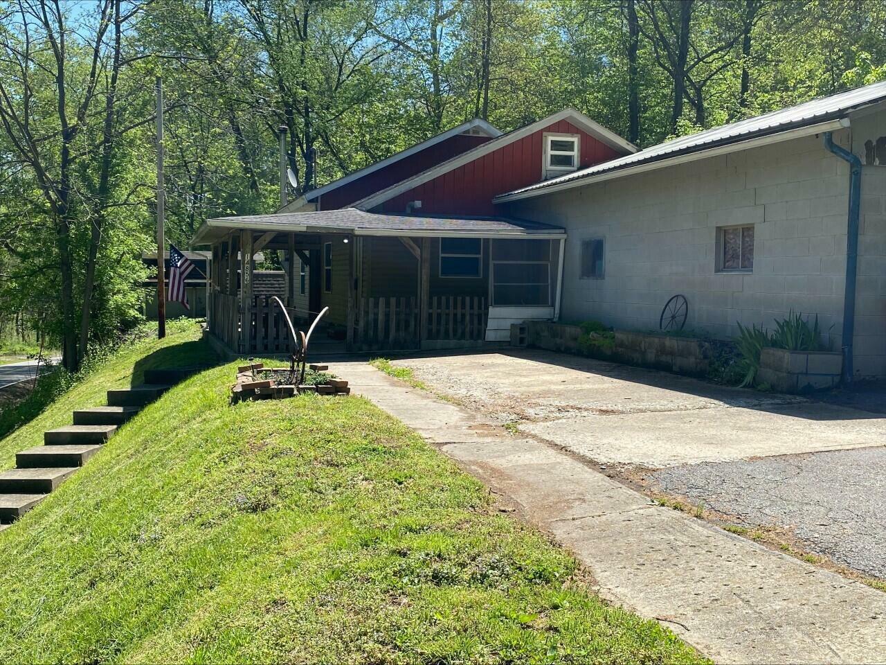 Property Photo:  14856 Brushy Fork Road SE  OH 43056 