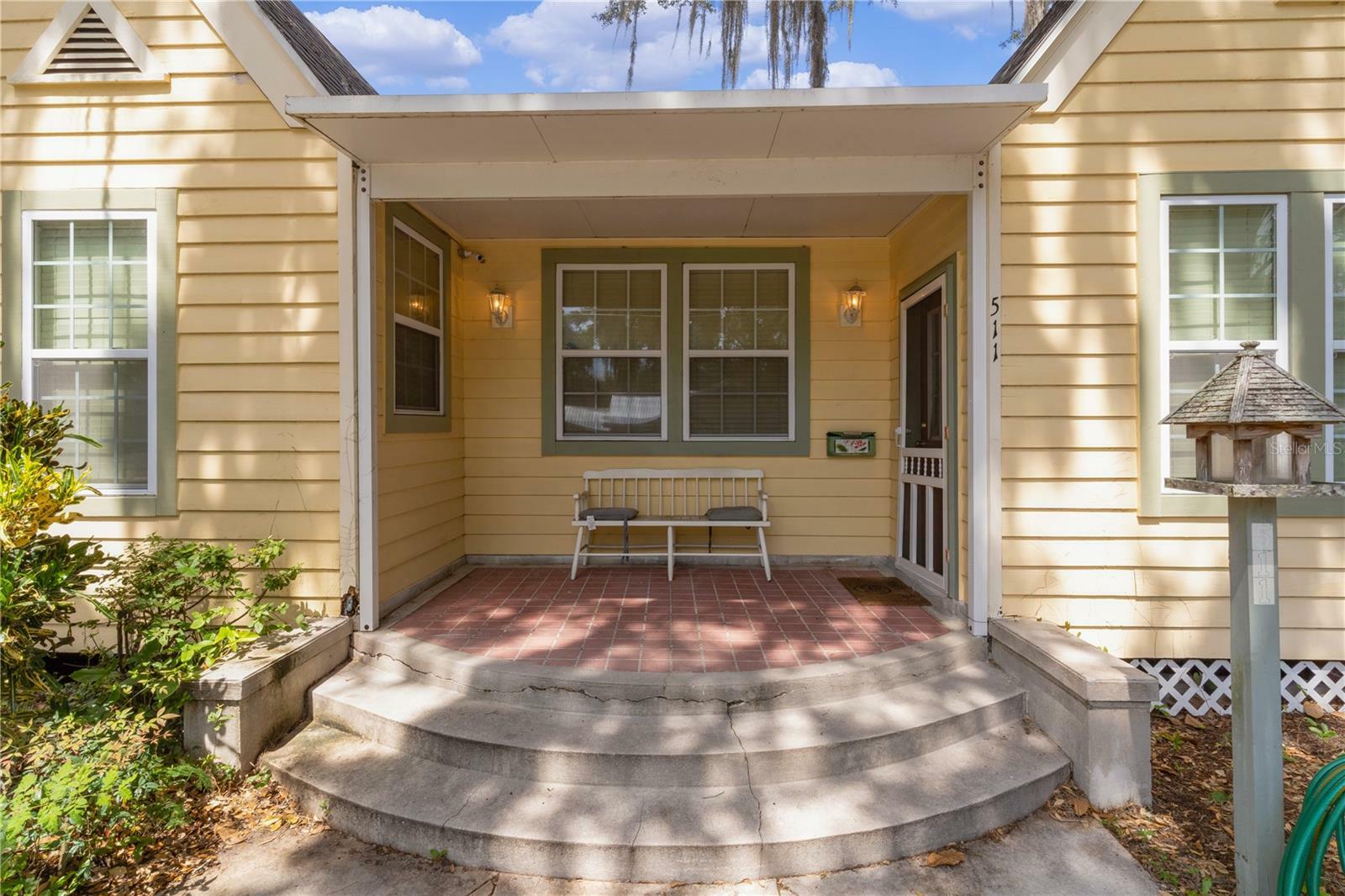 Property Photo:  511 Perkins Street  FL 34748 