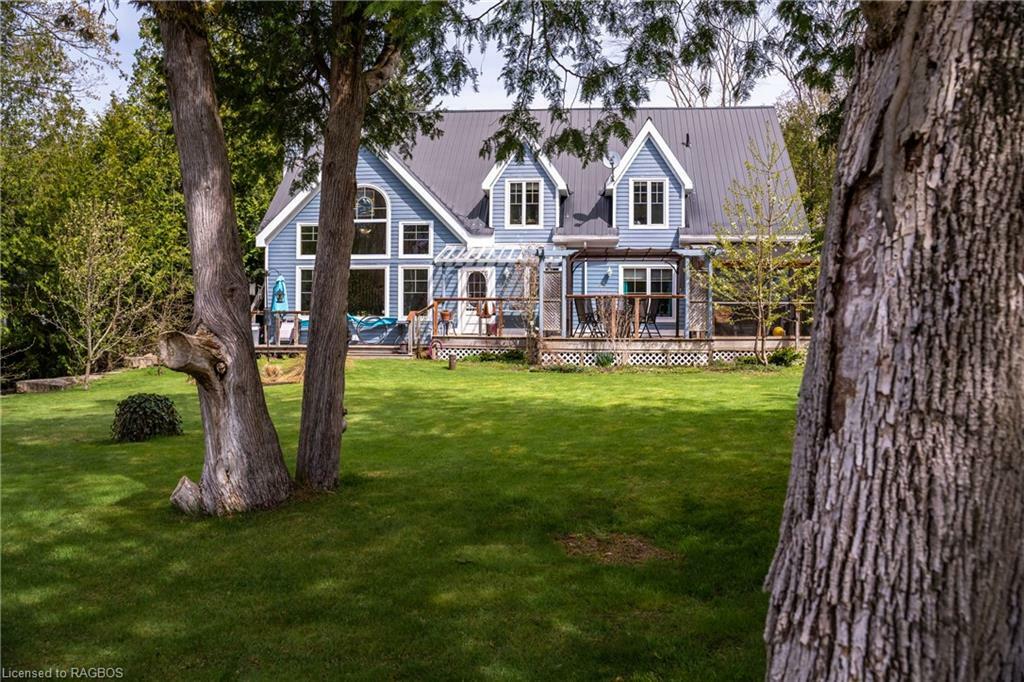 13 Crescent Street  Hepworth ON N0H1P0 photo