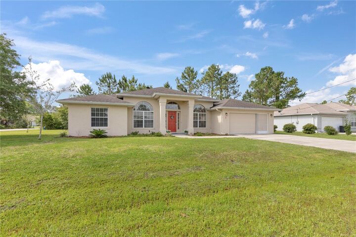 Property Photo:  1 Burne Place  FL 32137 