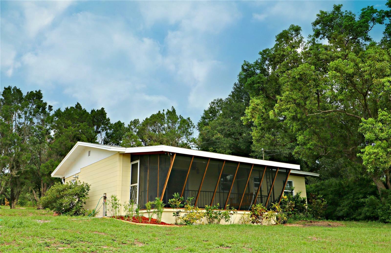 Property Photo:  1011 Cody Villa Loop Road  FL 33827 