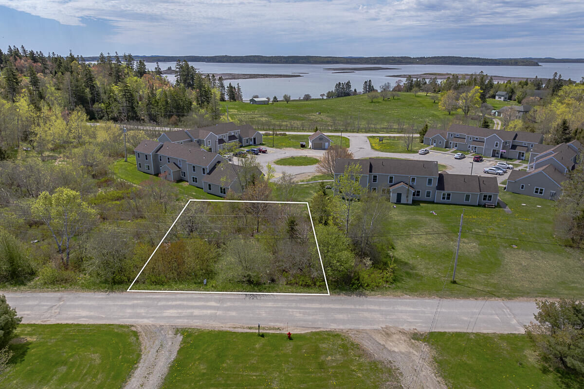 Property Photo:  16 Byrd Street  ME 04631