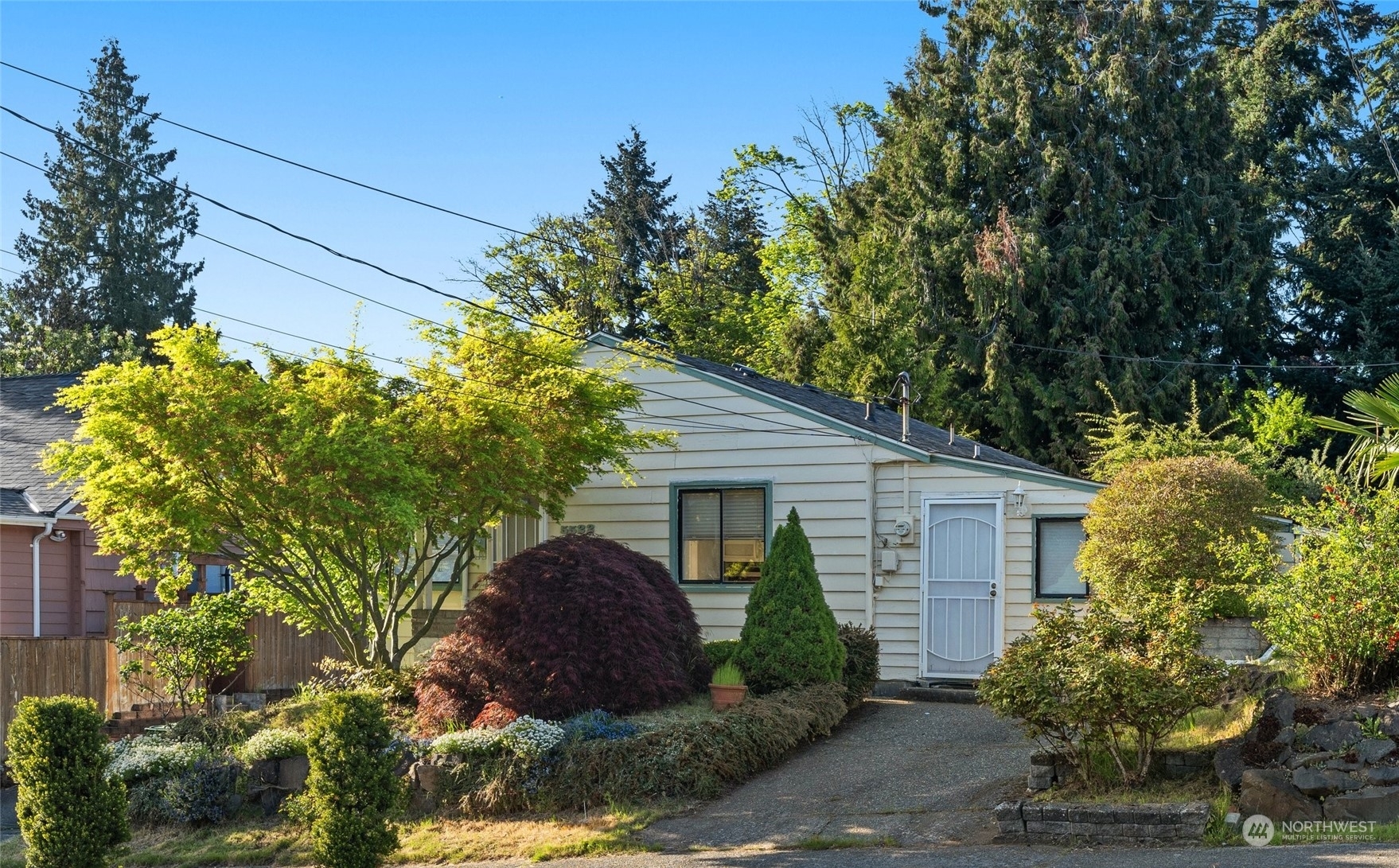 Property Photo: 5522 S Bangor Street WA 98178