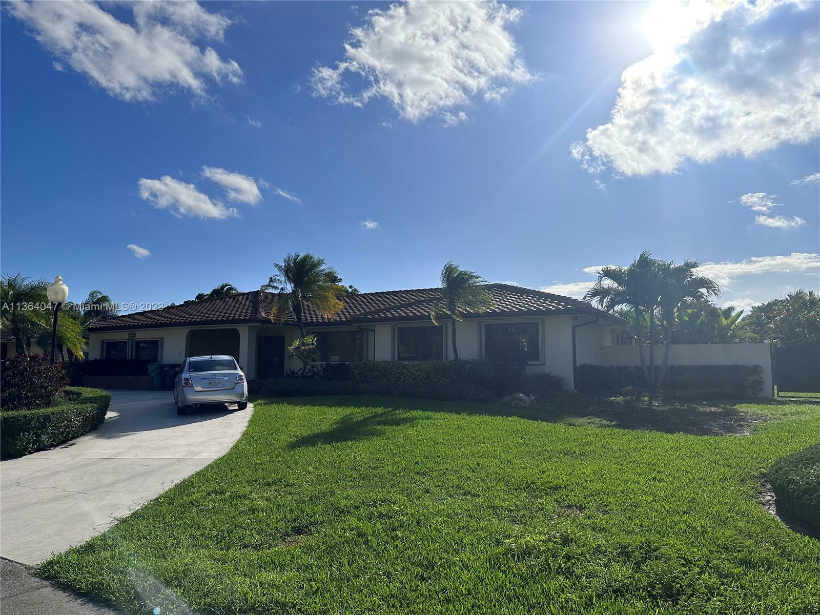 Property Photo:  2980 SW 111th Ave  FL 33165 