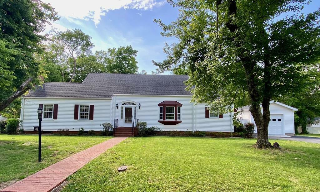 Property Photo:  605 Rose Hill Avenue  VA 23927 