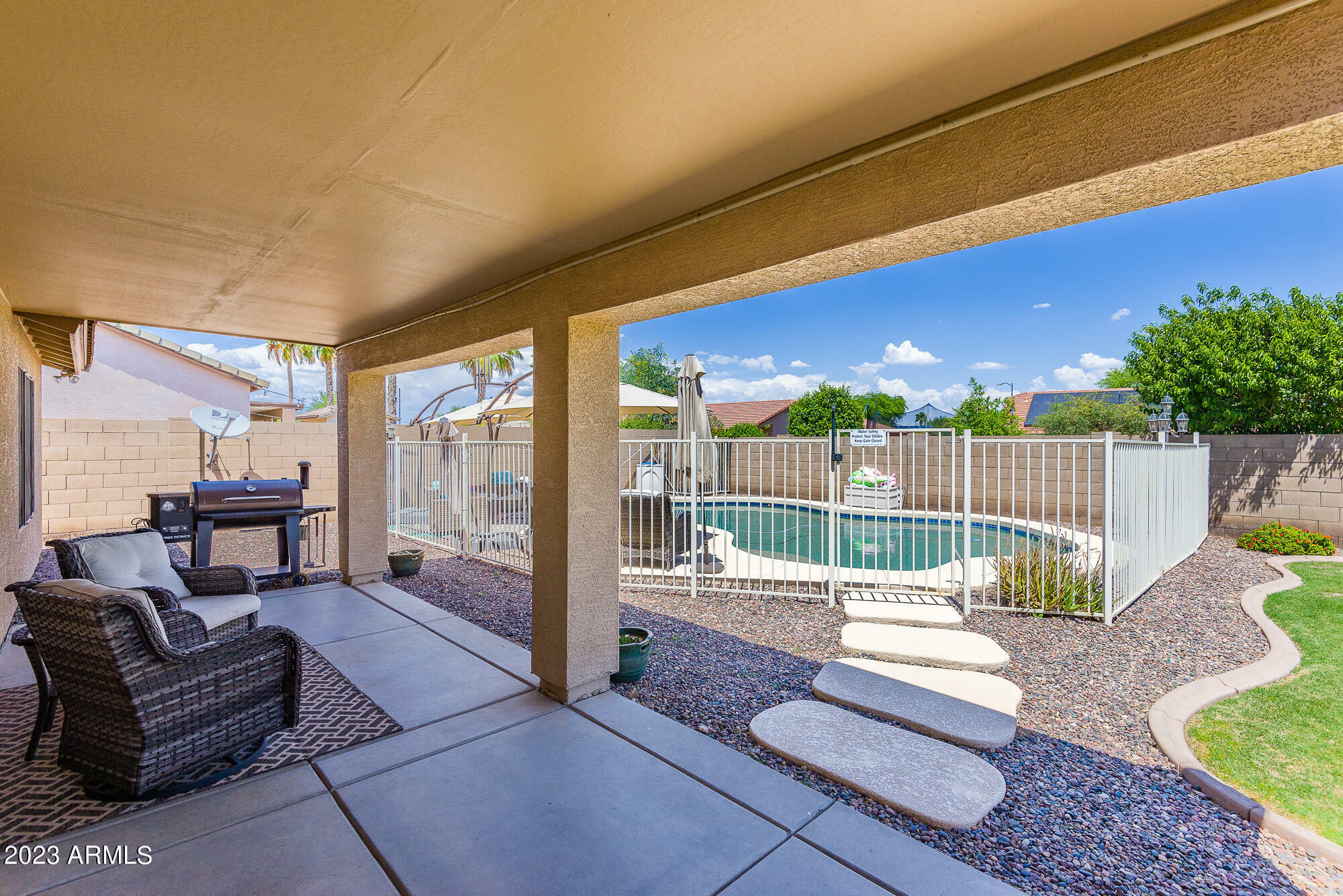 Property Photo:  14501 N 152nd Lane  AZ 85379 