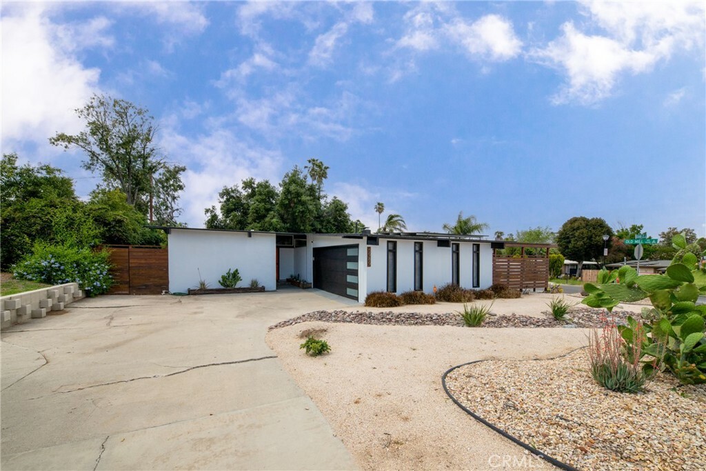 Property Photo:  5989 Grand Avenue  CA 92504 