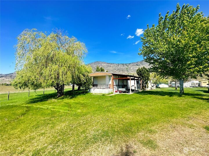 Property Photo: 20 Nigg Drive WA 98844