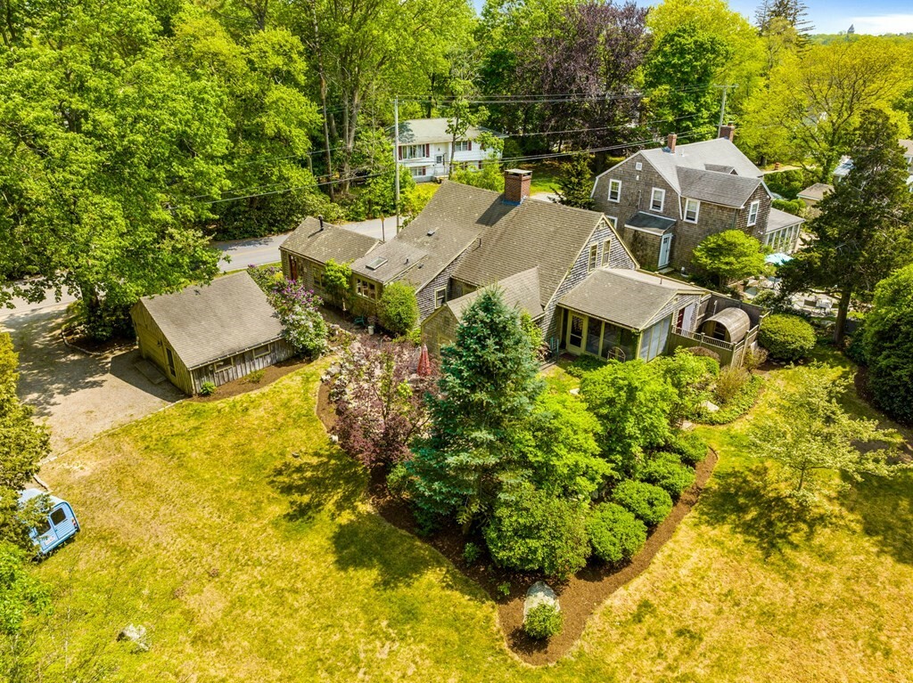 Property Photo: 11 Mann Hill Rd MA 02066