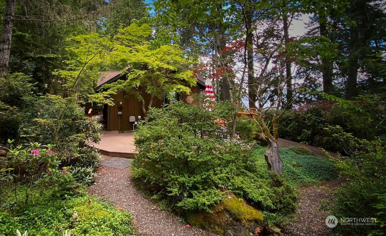 Property Photo:  921 Whitney Road  WA 98376 