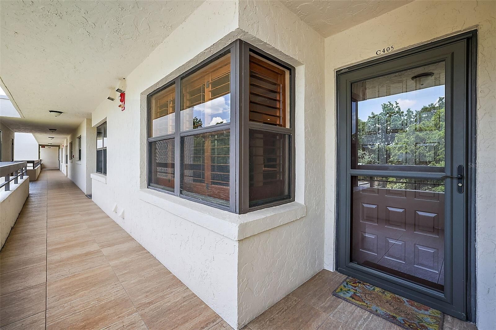 Property Photo:  501 W Old US Highway 441 C405  FL 32757 