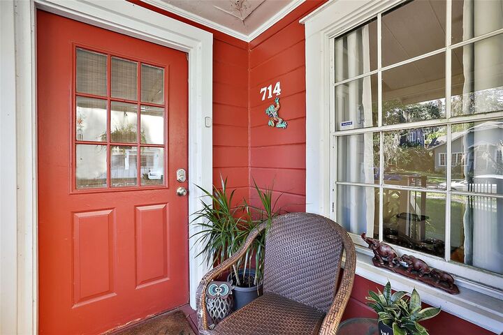 Property Photo: 714 E Concord Street FL 32803