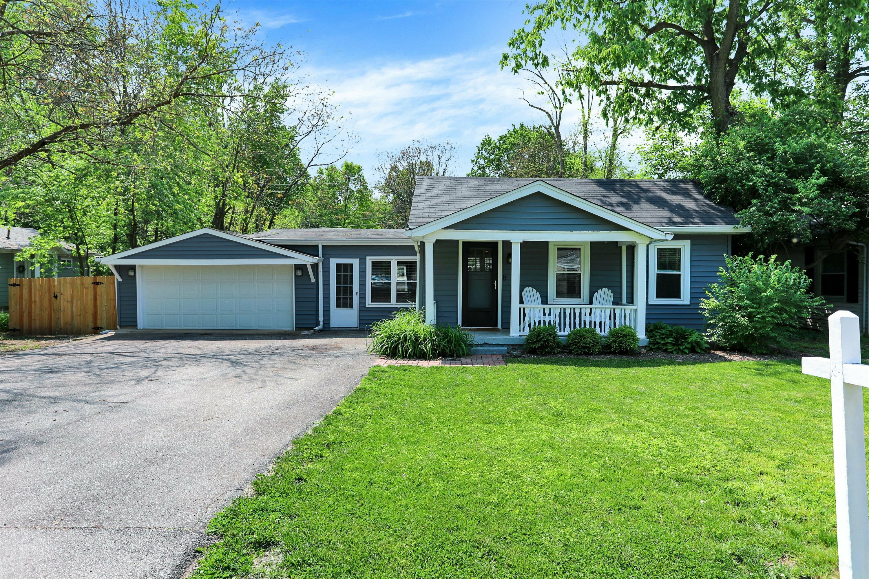 Property Photo: 6650 Evanston Avenue IN 46220