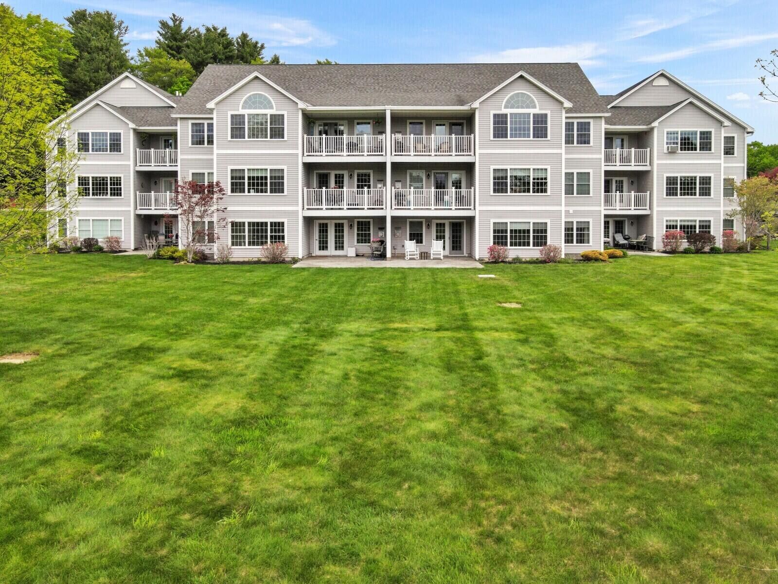 Property Photo:  6 Arrowhead Drive 112  ME 04989 