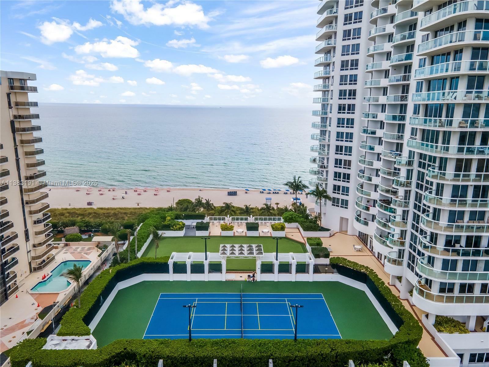 Property Photo: 6365 Collins Ave 907 FL 33141