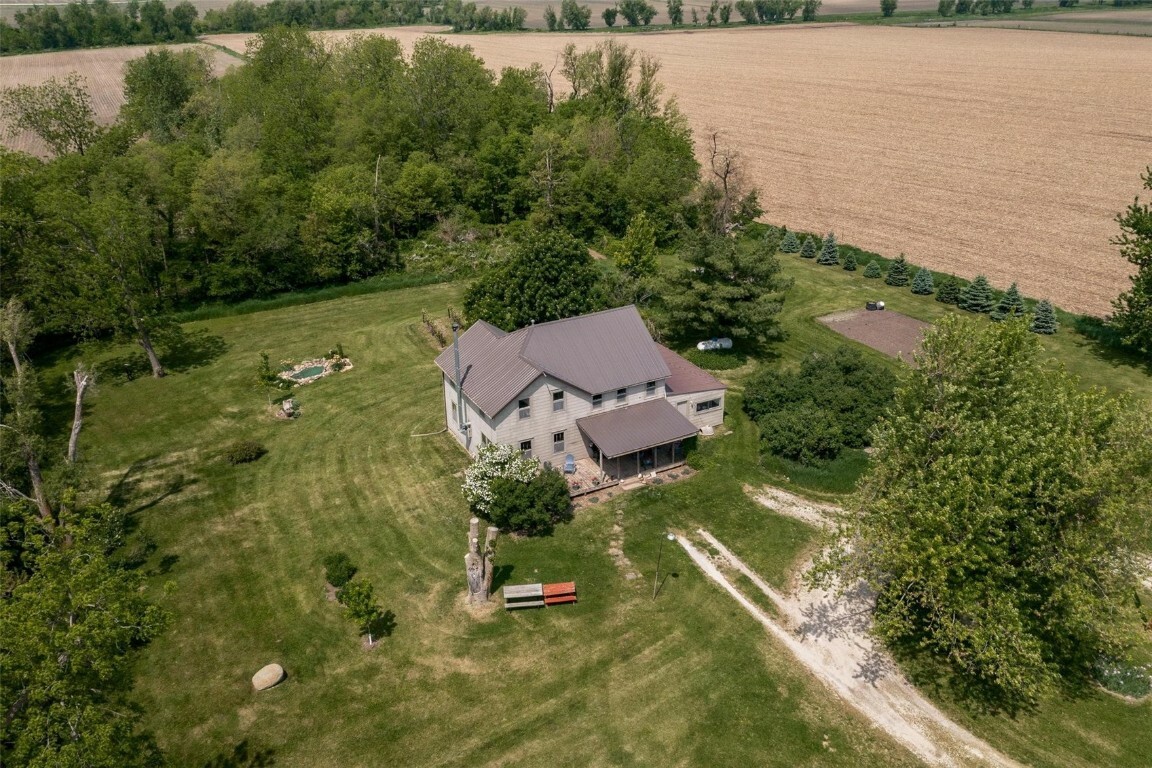 Property Photo:  3046 Whittier Road  IA 52336 