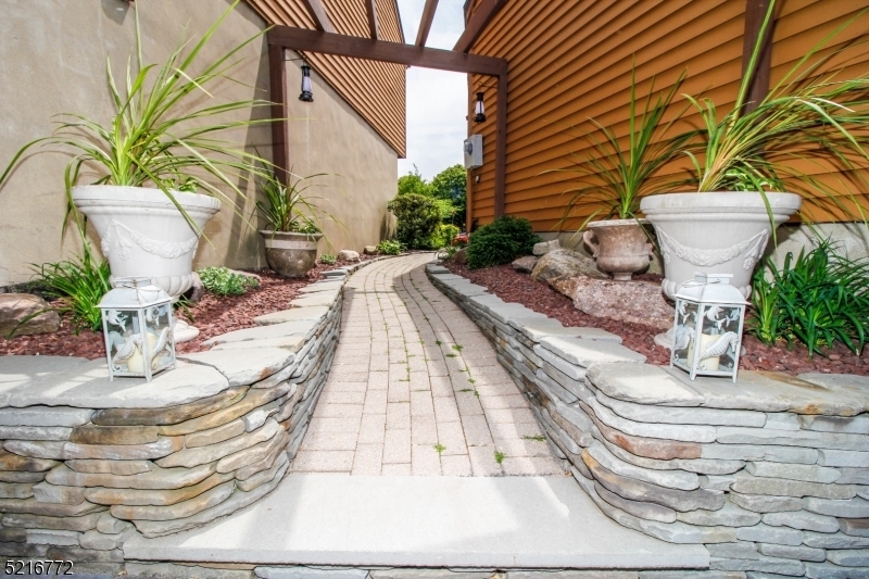 Property Photo: 28 Fox Hunt Dr NJ 07866
