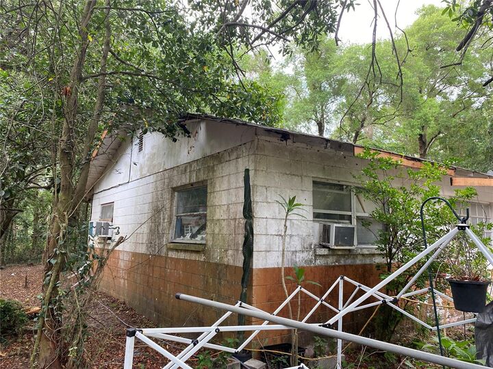 Property Photo:  21122 Kersey Street  FL 33523 