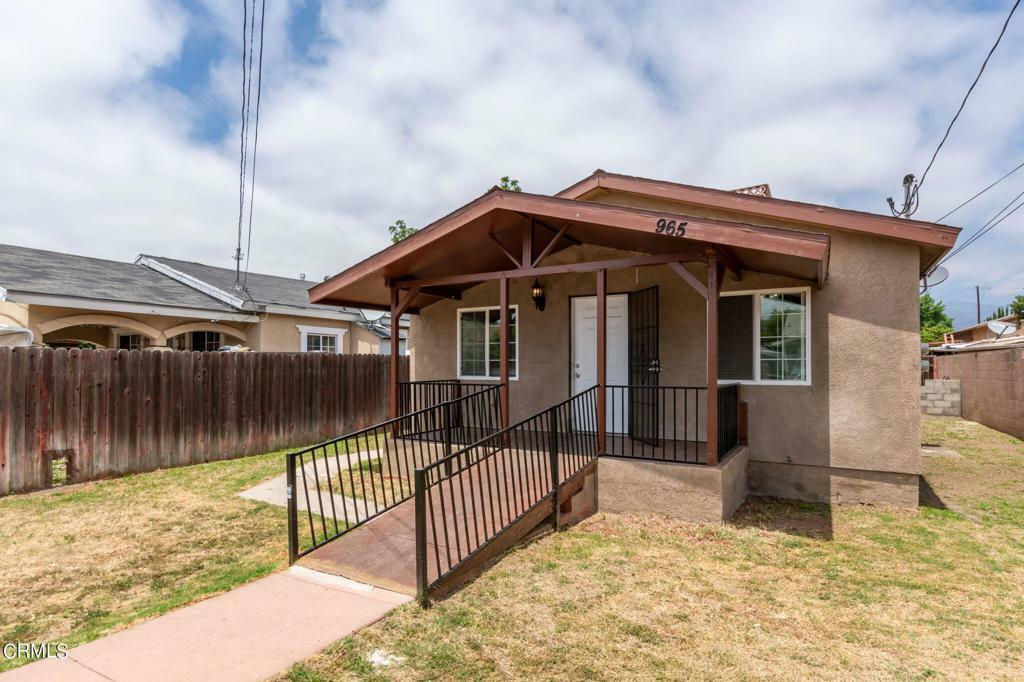 Property Photo: 965 Blaine Avenue CA 93015