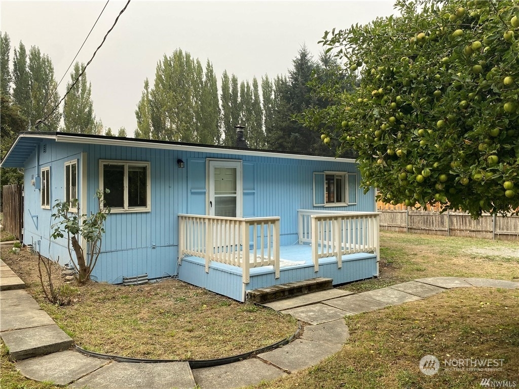 Property Photo:  361 Wilcox Lane  WA 98382 