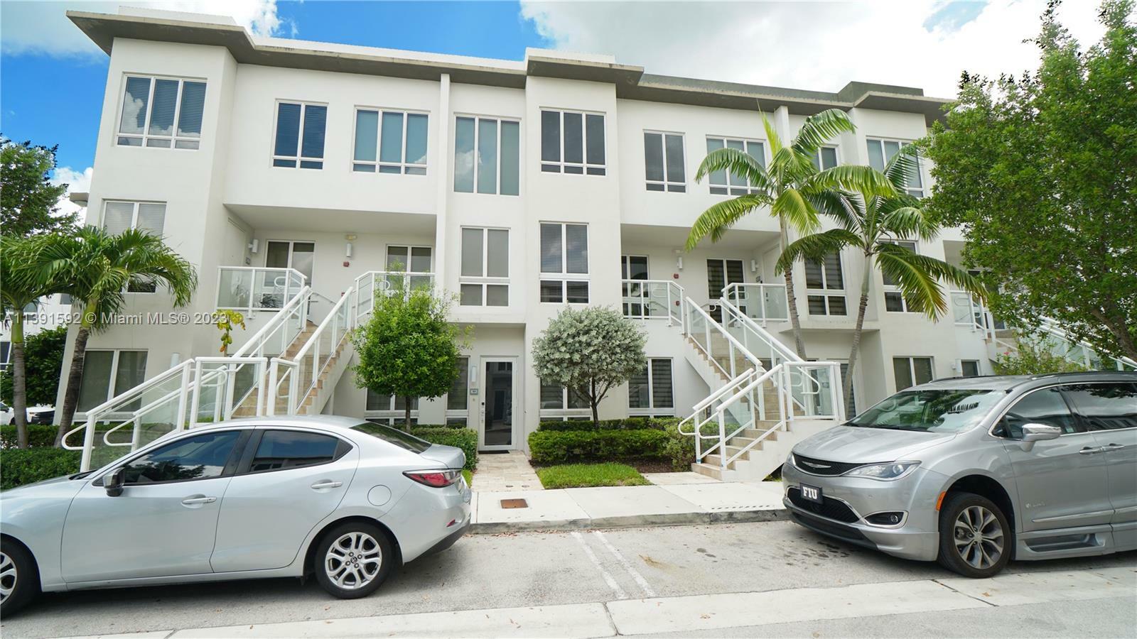 Property Photo: 10305 NW 63rd Ter 203 FL 33178