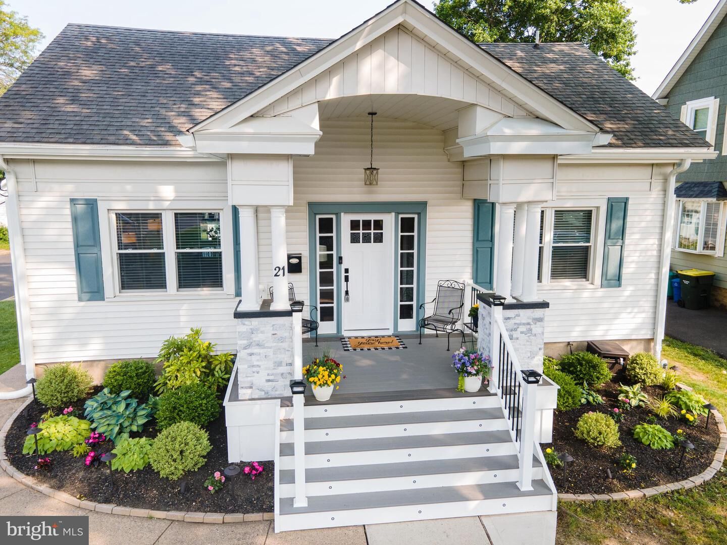 Property Photo:  21 Dallas Road  PA 19090 