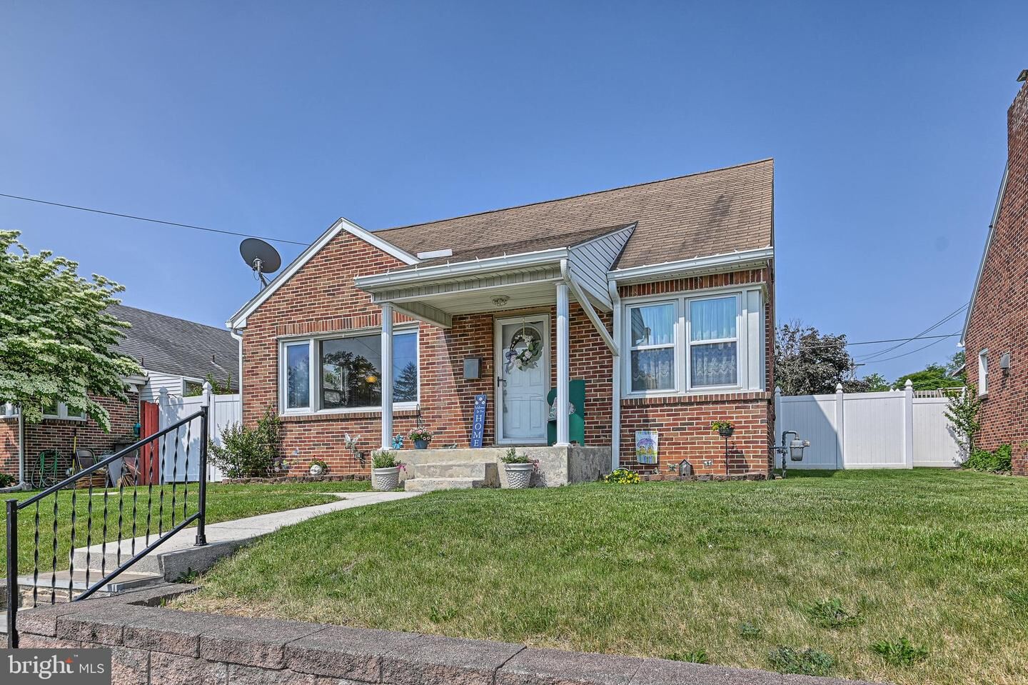 Property Photo:  804 Atlantic Avenue  PA 17404 