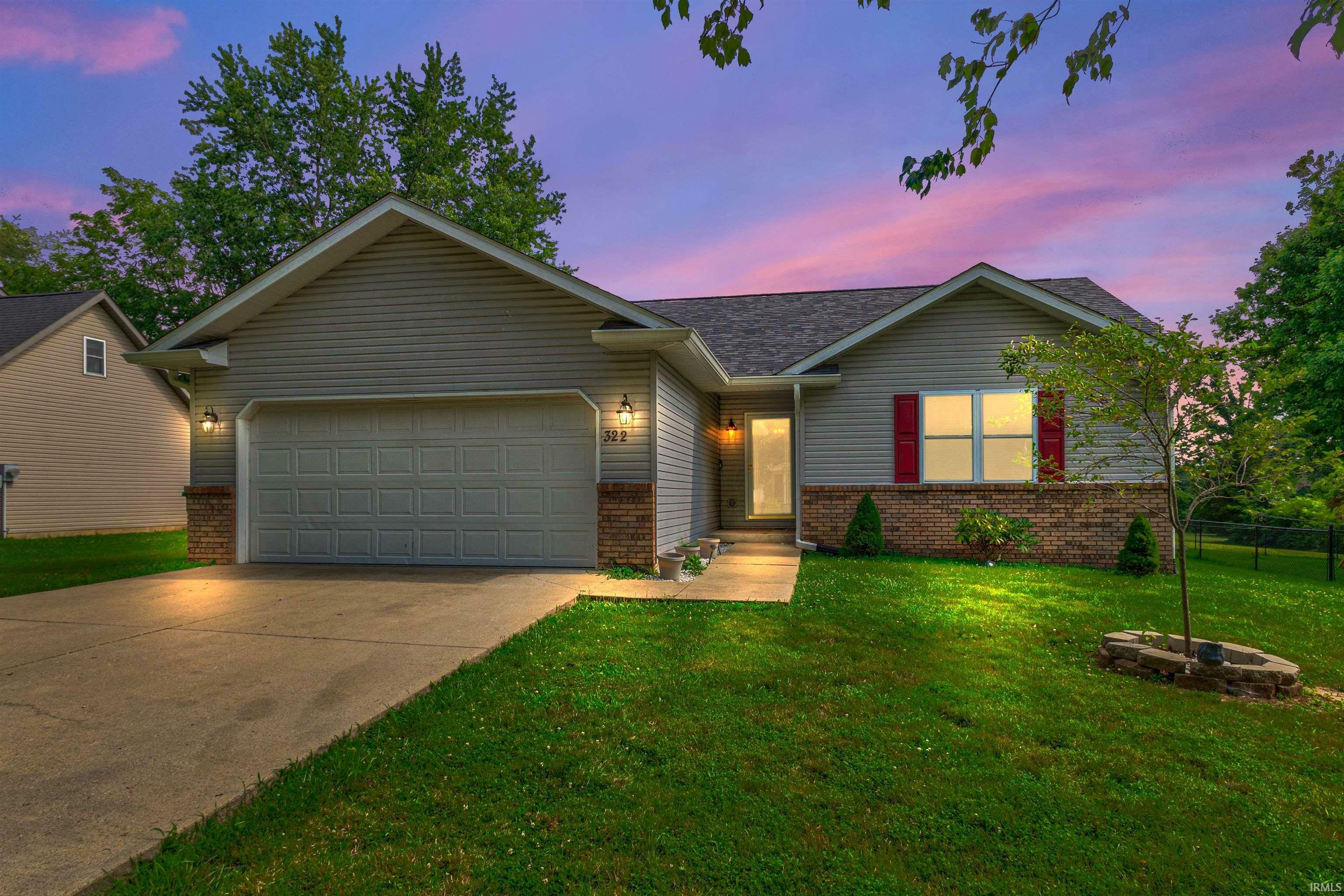 Property Photo: 322 E Cardinal Glen Drive IN 47401