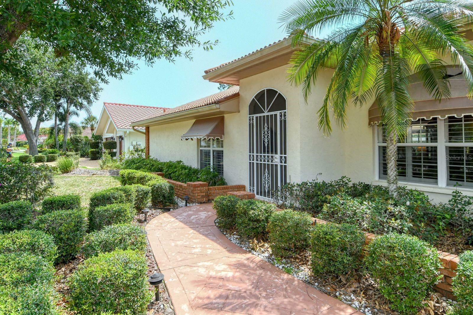 Property Photo:  7812 Broadmoor Pines Boulevard  FL 34243 