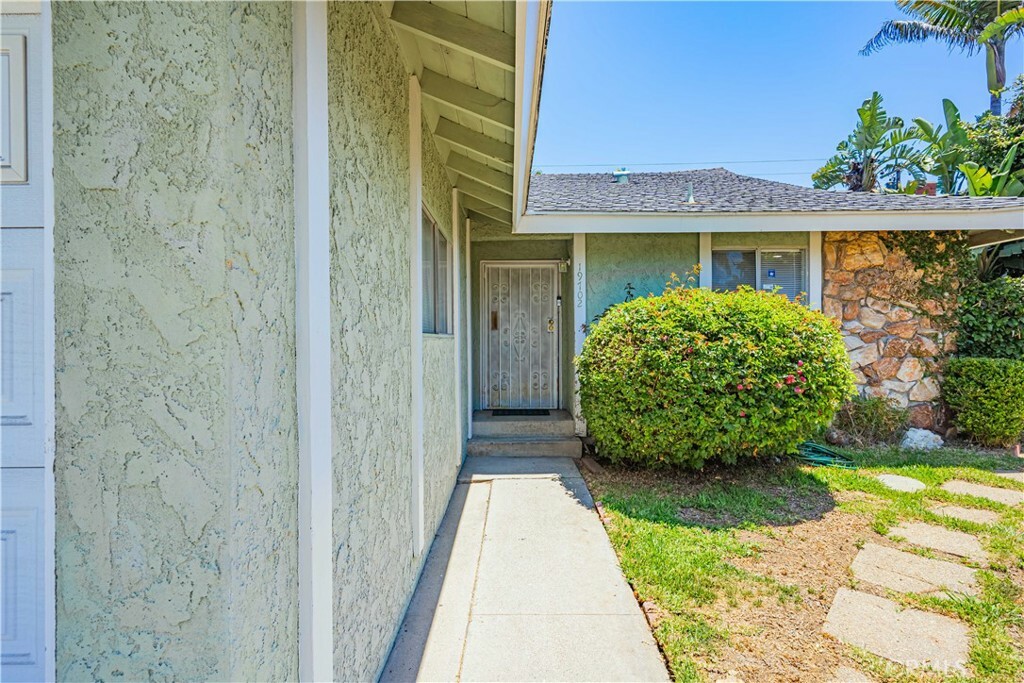Property Photo: 19702 Dunbrooke Avenue CA 90746